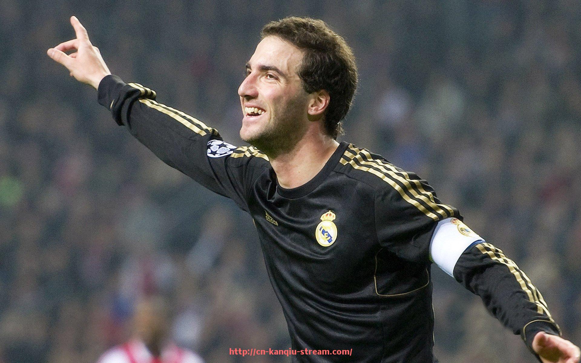 看球直播-风雨同舟北京中赫国安忠实球迷的助威故事与情感寄托